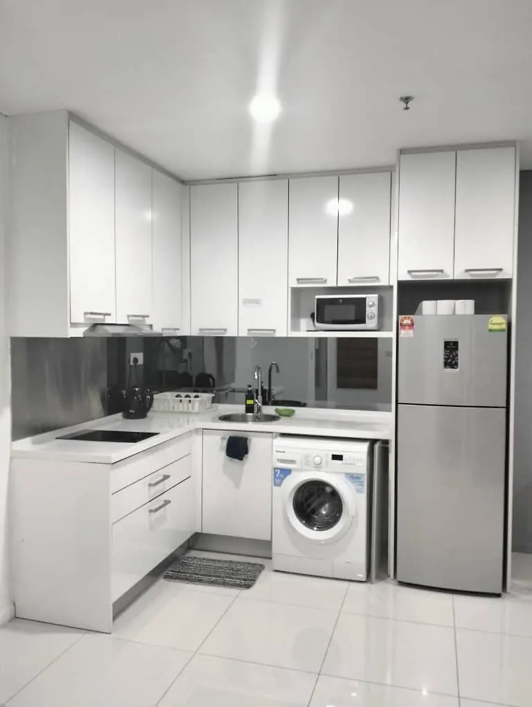 Signature Apartment At Mercu Summer Suites Klcc Kuala Lumpur